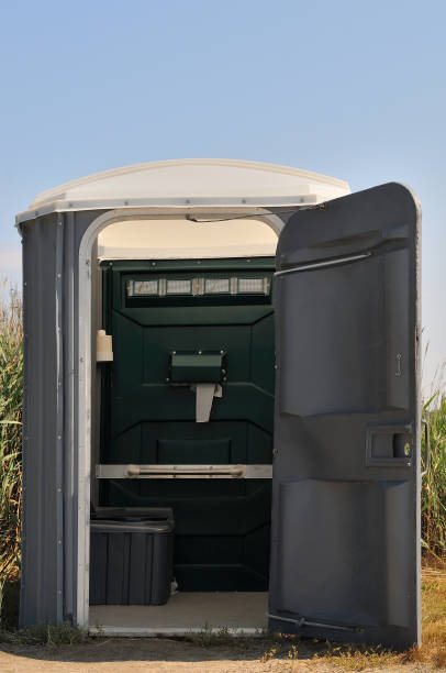 Best High-end porta potty rental  in Owings, MD